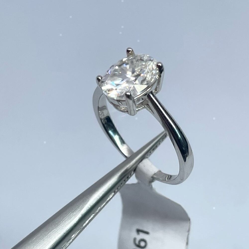Oval Moissanite Ring 3 Ct Solitaire Engagement Ring Wedding Brilliant GRA 18K - Picture 4 of 7